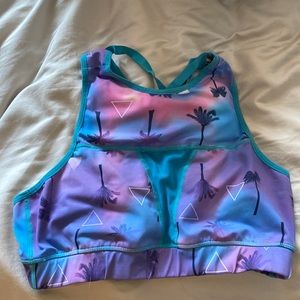 Size 10 tiffany chestee